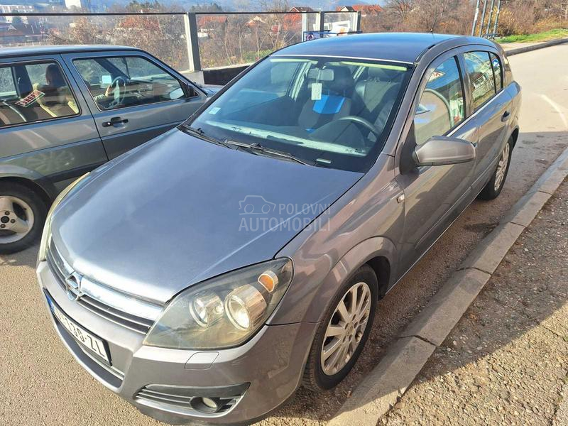 Opel Astra H 