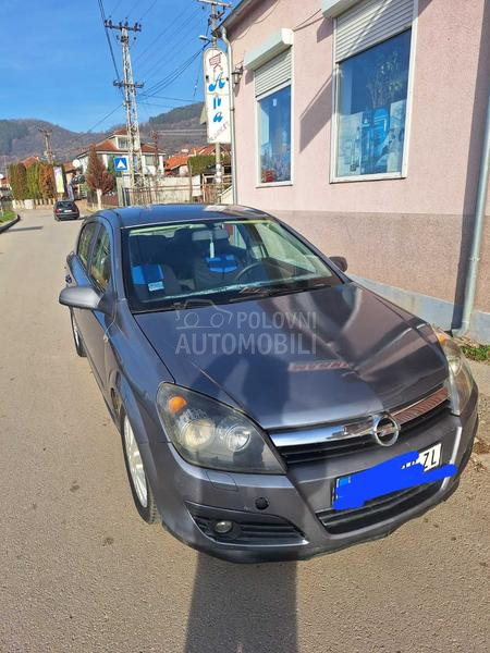 Opel Astra H 