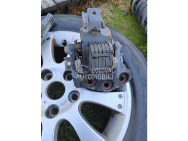 Nosac motora za Fiat Sedici