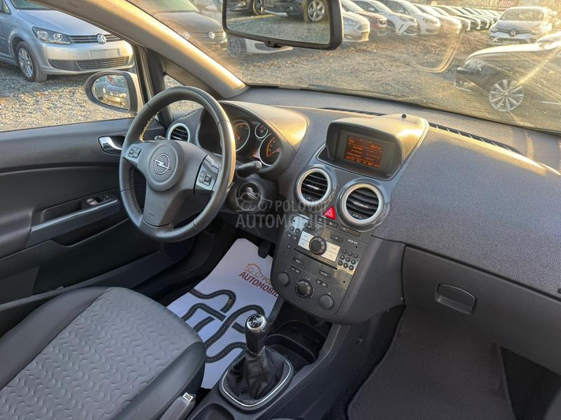 Opel Corsa D COSMO