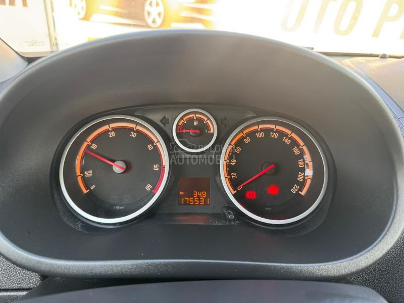 Opel Corsa D COSMO