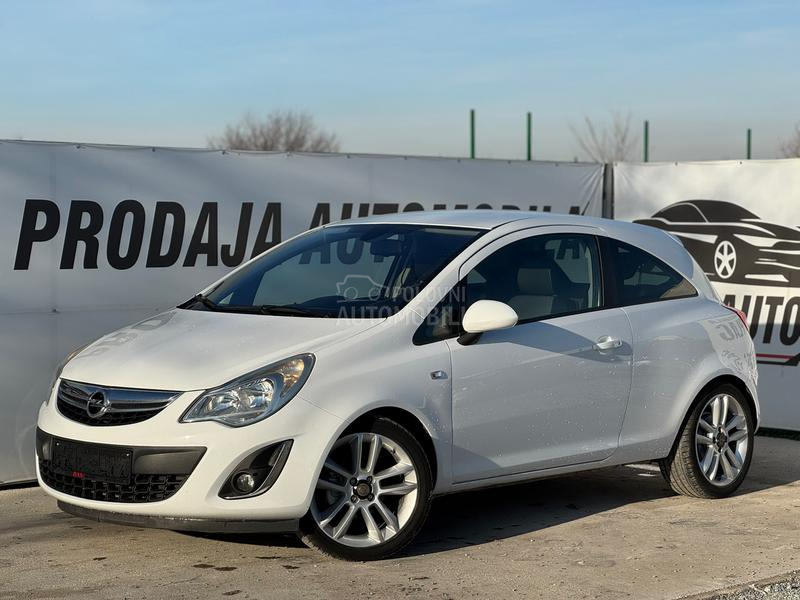Opel Corsa D COSMO