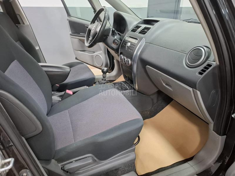 Suzuki SX4 4 x 4