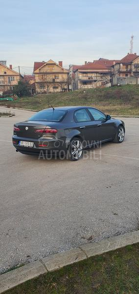 Alfa Romeo 159 // O C U V A N A