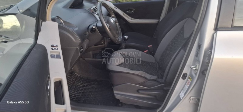 Toyota Yaris 1.33 vvti