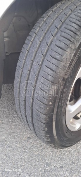 Toyota Yaris 1.33 vvti