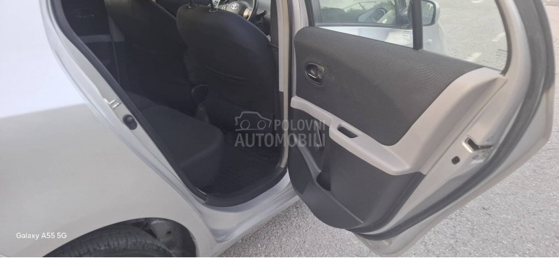 Toyota Yaris 1.33 vvti