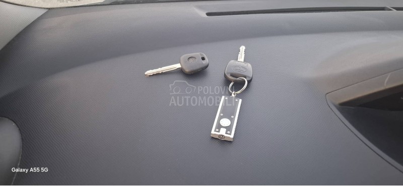 Toyota Yaris 1.33 vvti