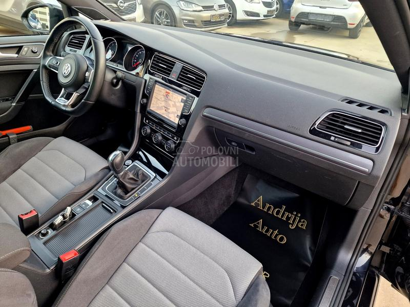 Volkswagen Golf 7 R LINE