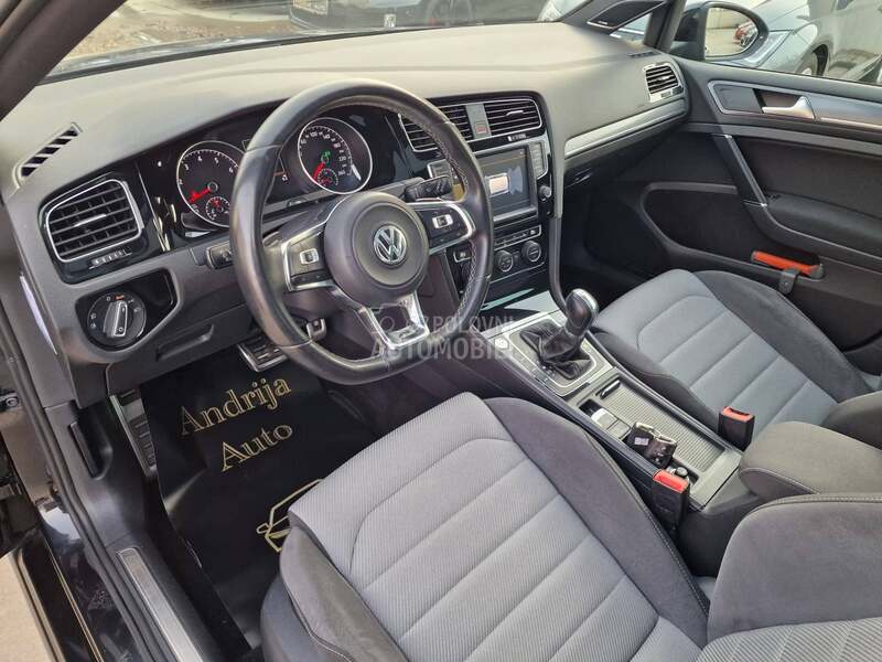 Volkswagen Golf 7 R LINE