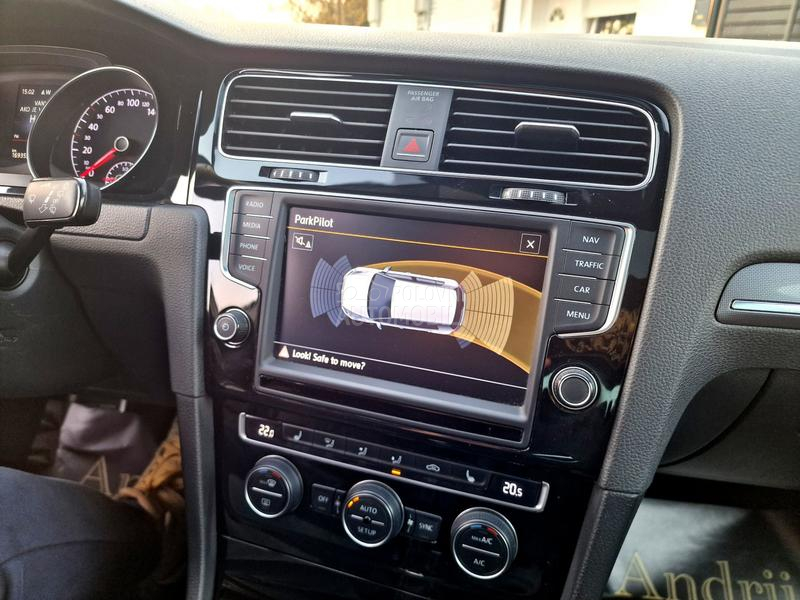 Volkswagen Golf 7 R LINE