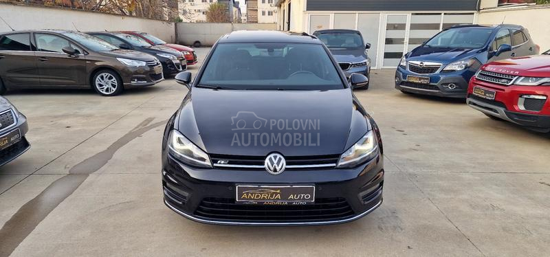 Volkswagen Golf 7 R LINE
