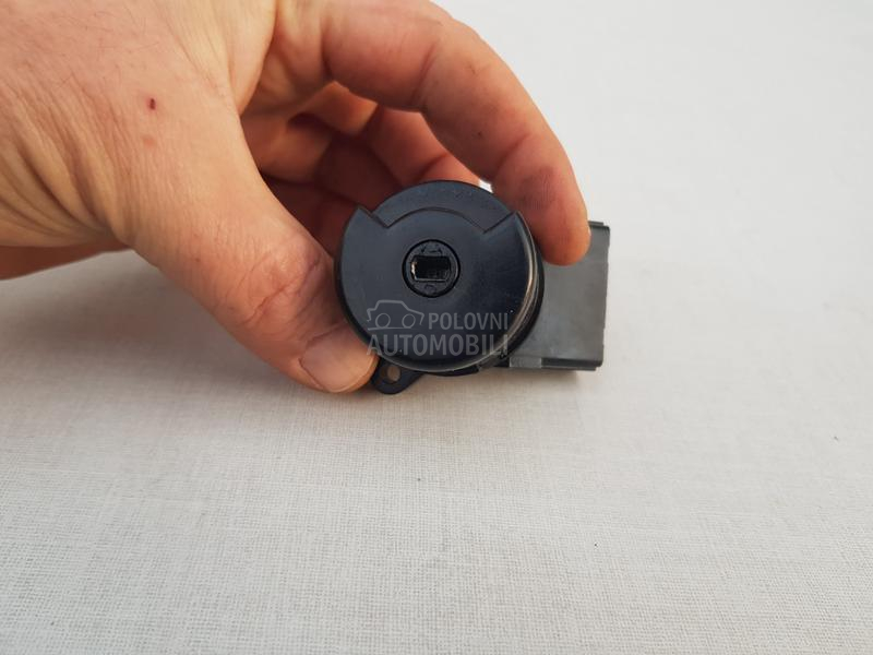 ULOŽAK KONTAKT BRAVE