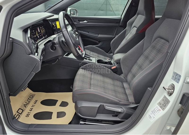 Volkswagen Golf 8 GTI