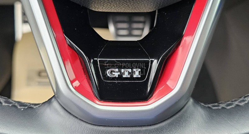 Volkswagen Golf 8 GTI