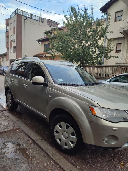 Mitsubishi Outlander 2.0