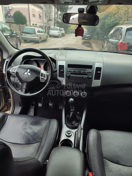 Mitsubishi Outlander 2.0