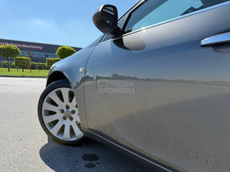 Opel Insignia 2.0cdti