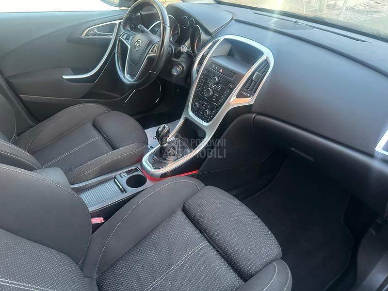 Opel Astra J 1.4Turbo