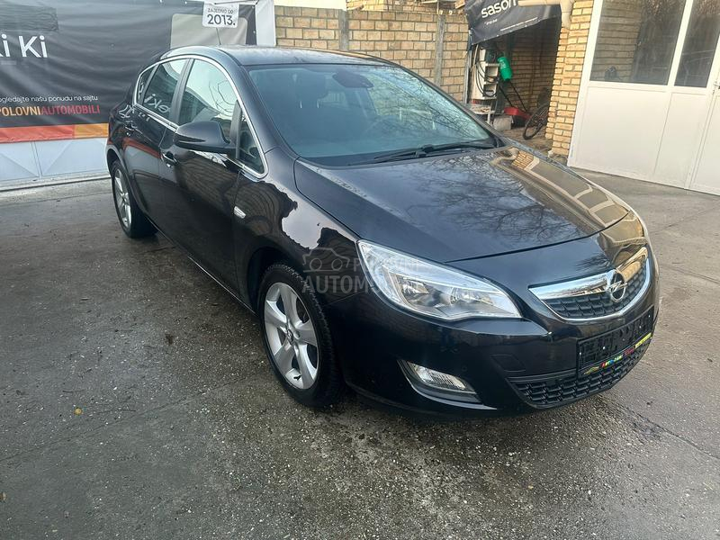 Opel Astra J 1.4Turbo