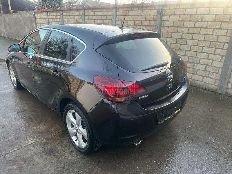 Opel Astra J 1.4Turbo