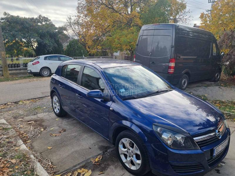 Opel Astra H 