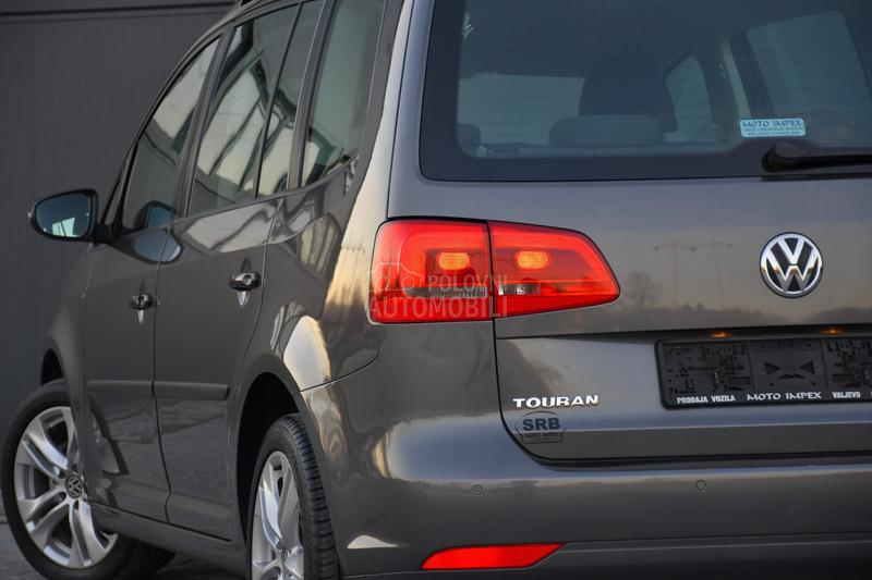 Volkswagen Touran 1.4TSI/DSG/CH/N0V