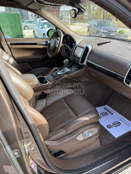Porsche Cayenne iz CH