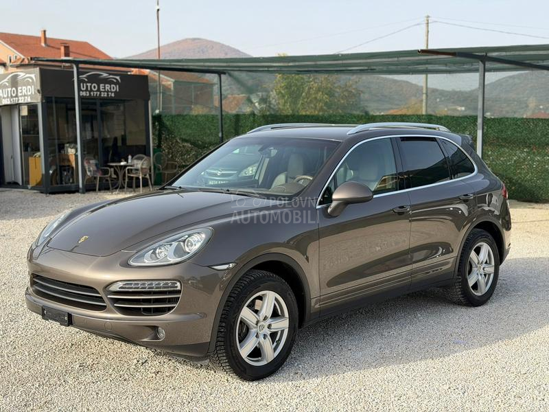 Porsche Cayenne iz CH