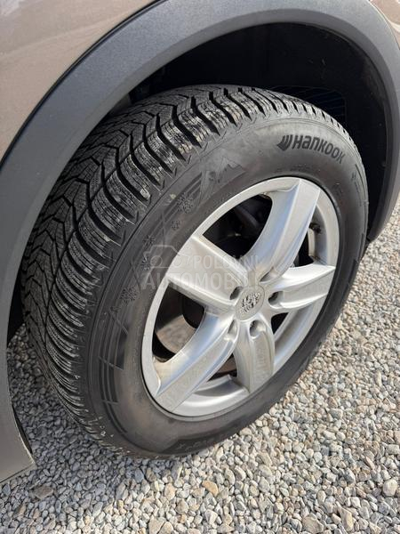 Porsche Cayenne iz CH