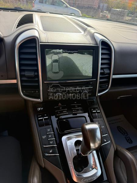 Porsche Cayenne iz CH