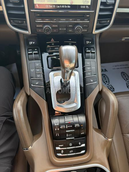 Porsche Cayenne iz CH