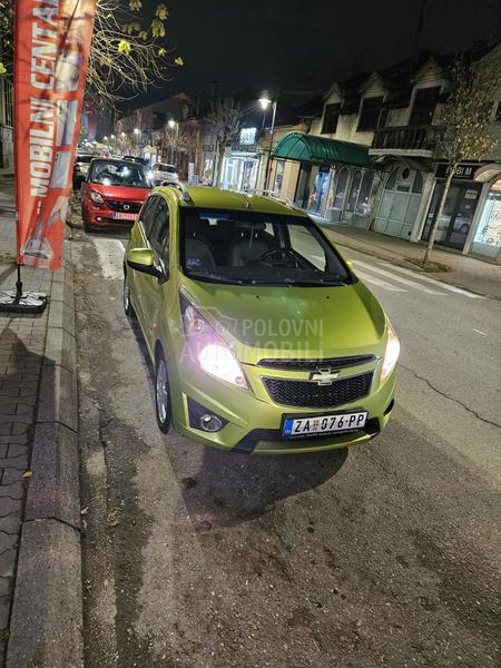 Chevrolet Spark lt