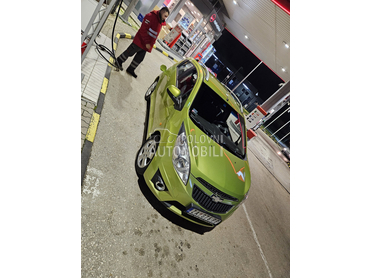 Chevrolet Spark lt