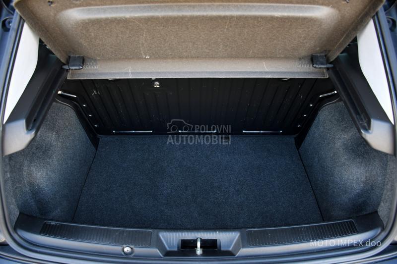 Fiat Grande Punto 1.3 MJET / LOUNGE