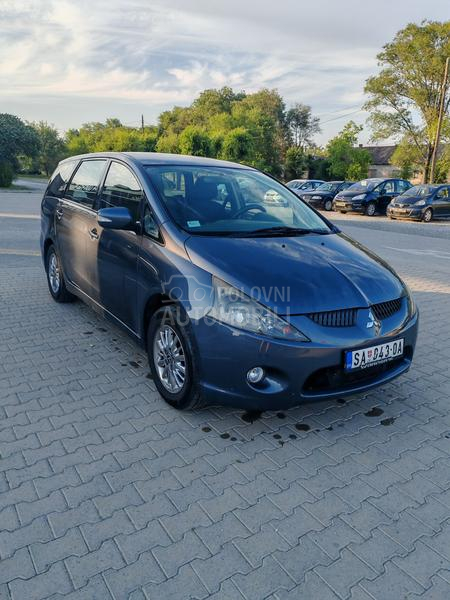 Mitsubishi Grandis 