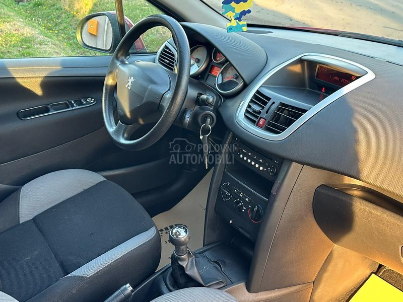 Peugeot 207 1.4 HDI