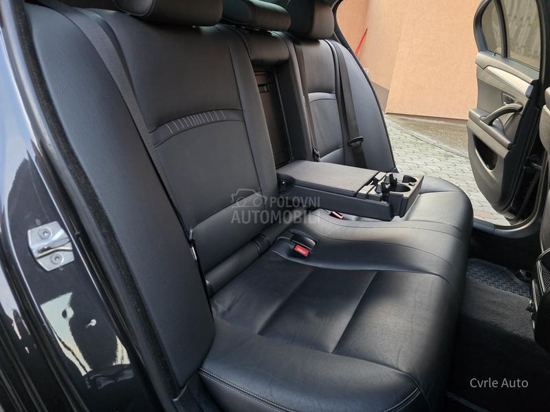 BMW 520 FUL BAŠ KA0 N0V