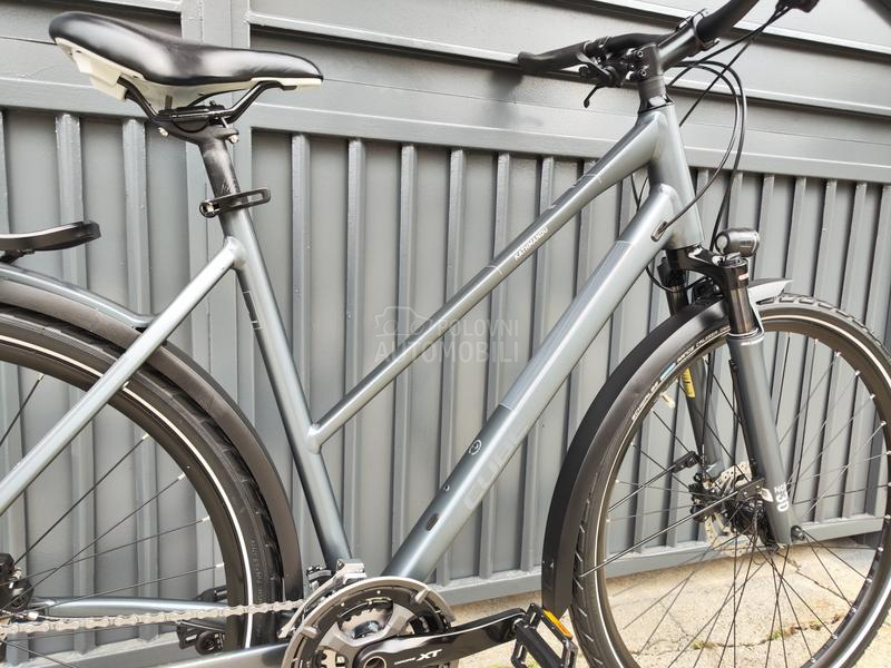 Cube Kathmandu 3x10 full XT