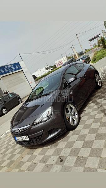 Opel Astra J 1.7