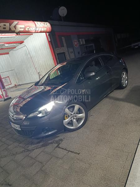 Opel Astra J 1.7