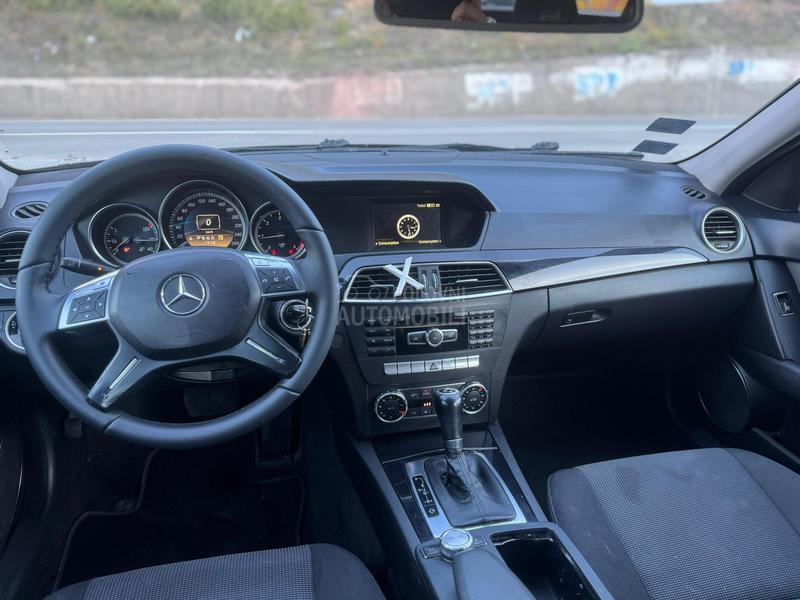 Mercedes Benz C 220 