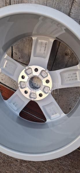 Aluminijumske felne audi Q2 orginalz 17" 5 x 112