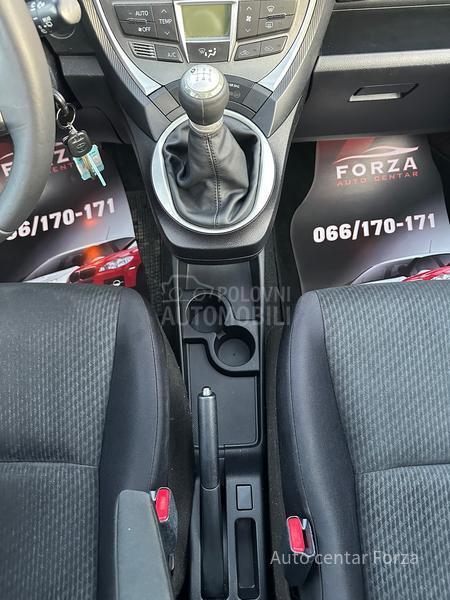 Toyota Verso-S 127 000 k m