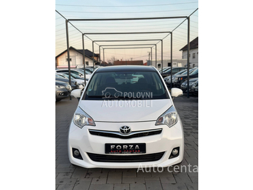 Toyota Verso-S 127 000 k m