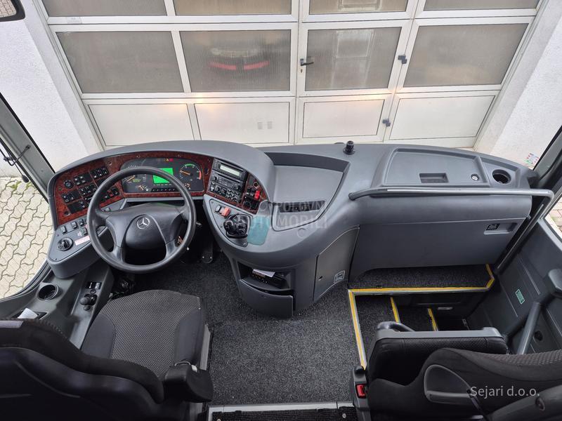 Mercedes Benz TOURISMO RHD