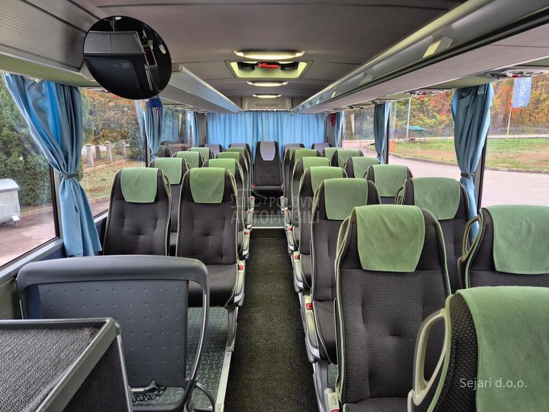 Mercedes Benz TOURISMO RHD