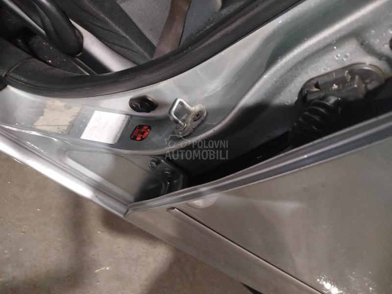 Mazda 6 Mazda 2.0 za delove