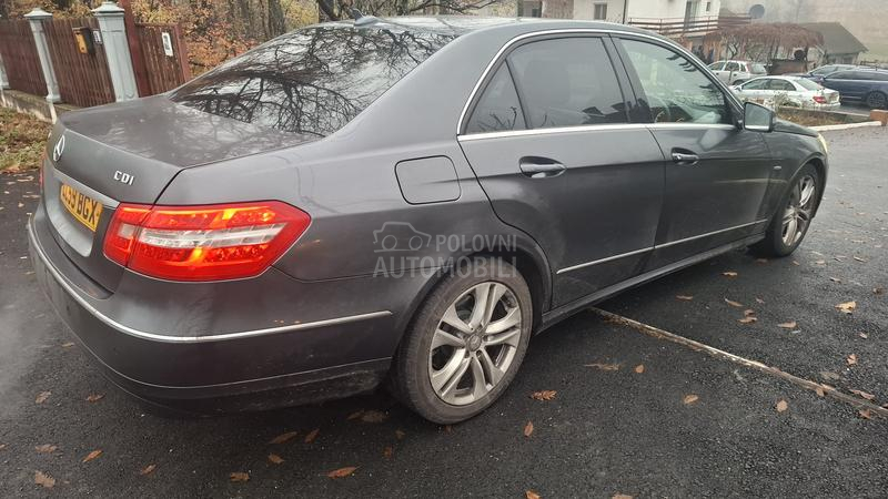 Mercedes Benz E 250 