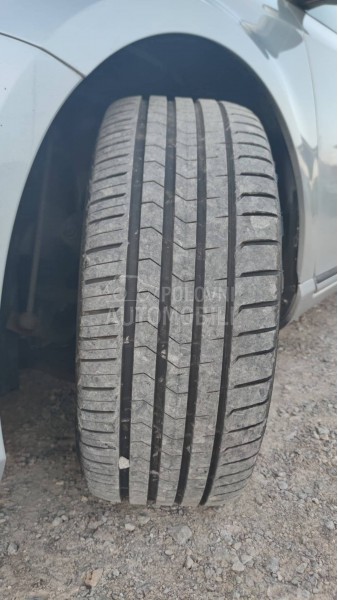 Volkswagen Passat B7 1.6 TDi /BLUEMOTION/